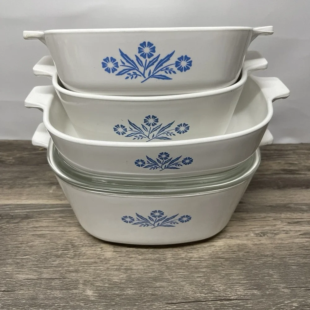 Vintage Corning Ware Blue Cornflower 4pc Set P-9-B P-2½-B w/Lid P-1-B P-1½-B